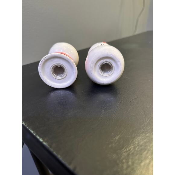 Two's Company Merry Little Xmas salt & pepper shakers. Santa, snowman - Picture 2 of 4